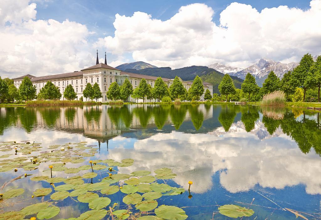 Hotel Die Traube Адмонт Экстерьер фото