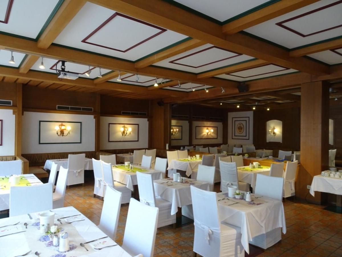 Hotel Die Traube Адмонт Экстерьер фото