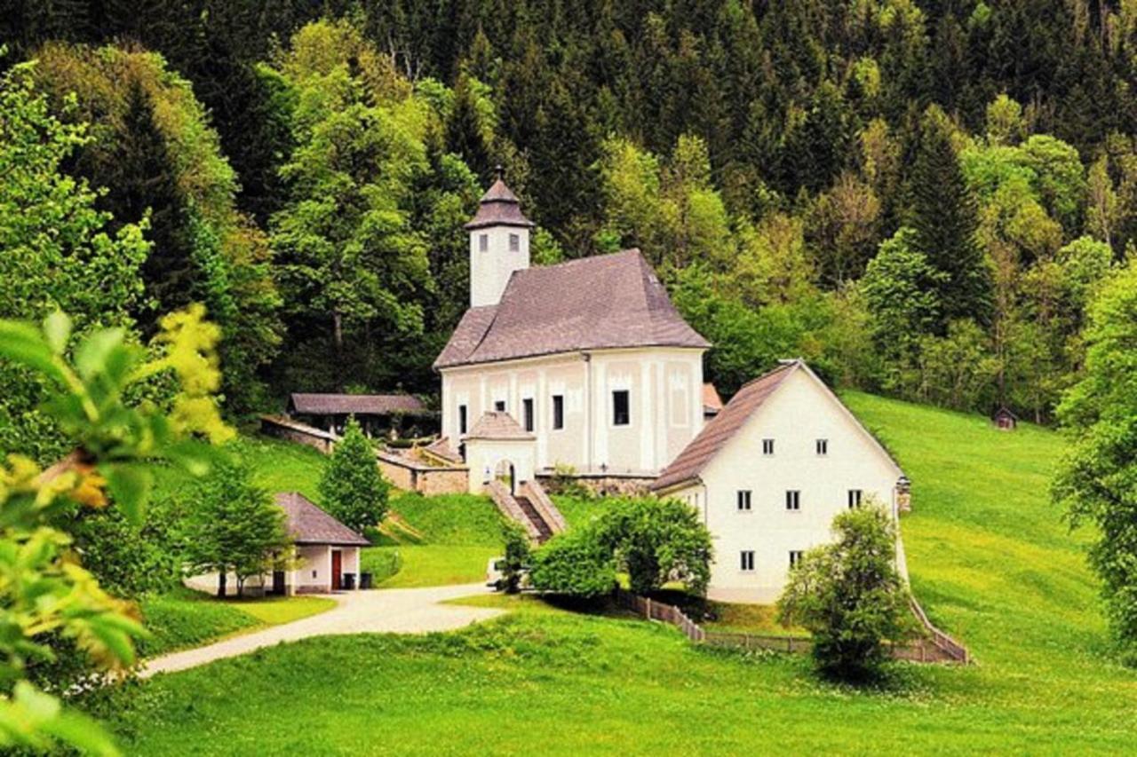 Hotel Die Traube Адмонт Экстерьер фото