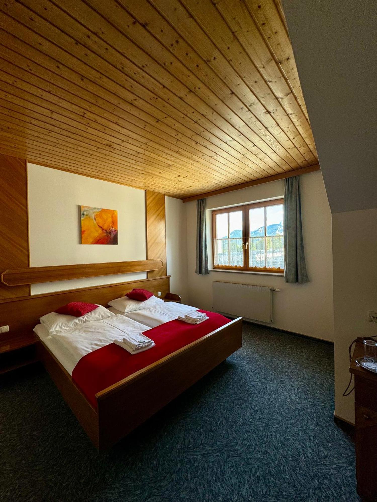 Hotel Die Traube Адмонт Экстерьер фото